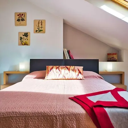 Апартаменты La Breva Apt. Lake Como Bellagio *